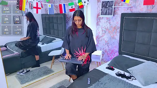 Raven Gloomy online show from June 9, 2026, 12:28 pm