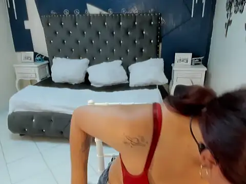 sara gray   online show from March 26, 2026, 5:22 pm