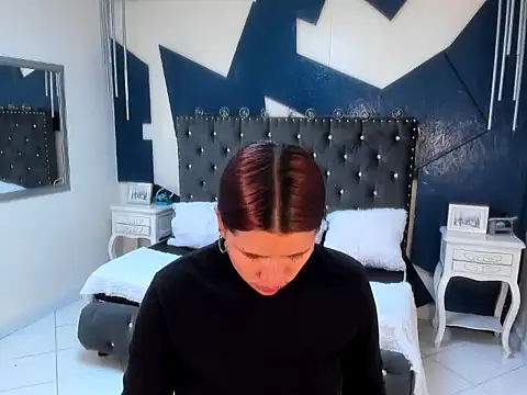 sara gray   online show from March 19, 2026, 5:46 pm