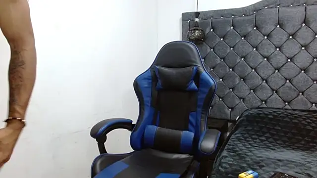 Snapshot of luka_big18 chatting on March 31, 2026, 4:25 am luka big18 online show from March 31, 2026, 4:25 am