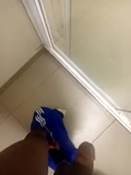 Snapshot of Moyja chatting on February 15, 2026, 1:06 am Moyja online show from February 15, 2026, 1:06 am