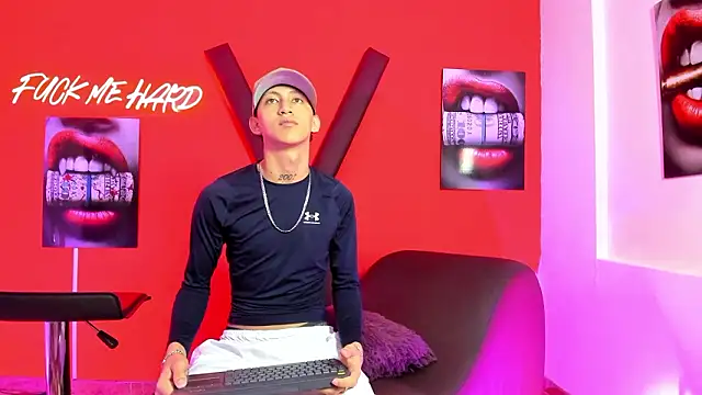 Snapshot of BOYS_PLAY chatting on March 15, 2026, 1:07 pm BOYS PLAY online show from March 15, 2026, 1:07 pm