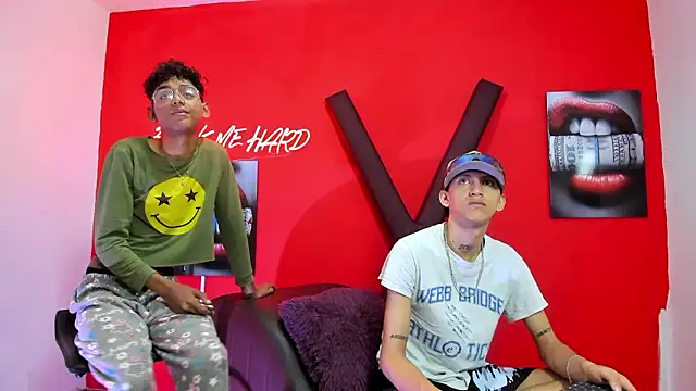 Snapshot of BOYS_PLAY chatting on March 17, 2026, 7:22 am BOYS PLAY online show from March 17, 2026, 7:22 am