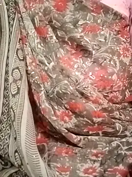 Soniya32 online show from March 29, 2026, 9:44 am