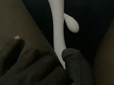 TICKDICK320 online show from February 16, 2026, 7:12 pm