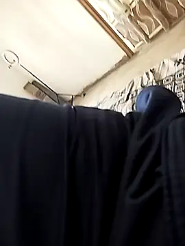 Snapshot of choiceCupl chatting on April 3, 2026, 7:26 am choiceCupl online show from April 3, 2026, 7:26 am