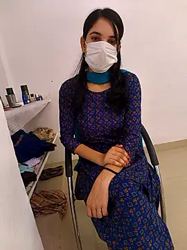 tanzum khan3202 online show from March 30, 2026, 7:43 am