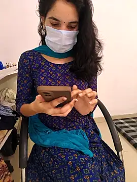 tanzum khan3202 online show from April 3, 2026, 6:31 am