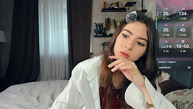 AbbeyStark online show from April 8, 2026, 9:55 am
