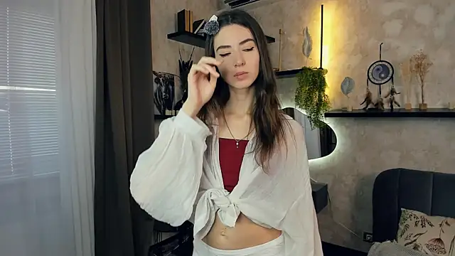AbbeyStark online show from April 4, 2026, 8:10 am