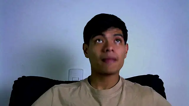 Snapshot of ClemontRosse chatting on February 23, 2026, 12:50 pm ClemontRosse online show from February 23, 2026, 12:50 pm