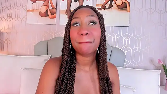 Kimberly martinezz online show from February 27, 2026, 7:35 pm