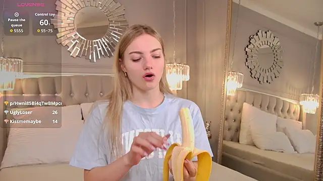 Snapshot of Sona_Lavberi chatting on March 5, 2026, 9:39 am Sona Lavberi online show from March 5, 2026, 9:39 am