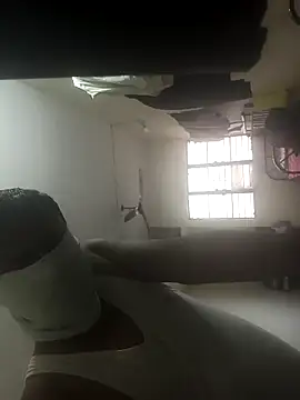 hunk man online show from February 22, 2026, 12:07 pm