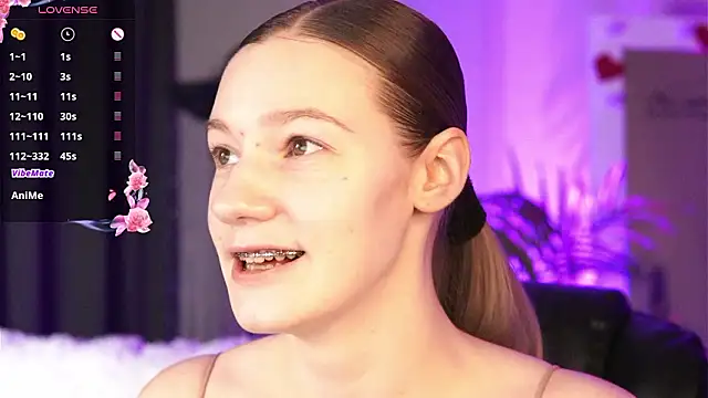 Vanessa  Lui online show from February 27, 2026, 3:23 pm