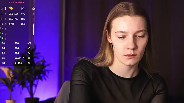 Vanessa  Lui online show from February 19, 2026, 3:31 pm