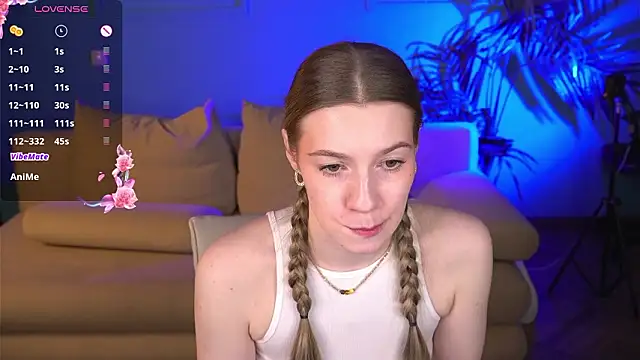 Vanessa  Lui online show from March 10, 2026, 6:34 pm