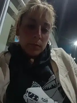 Snapshot of mimi6982 chatting on February 17, 2026, 7:16 am mimi6982 online show from February 17, 2026, 7:16 am