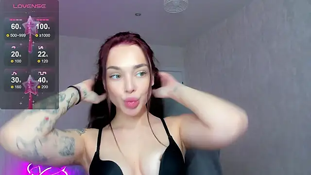 milkbrownn online show from March 1, 2026, 5:51 am