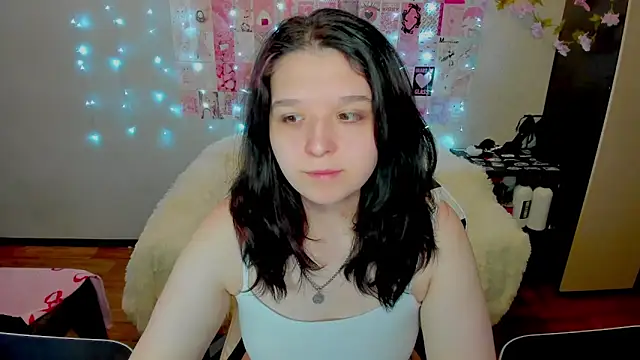 Snapshot of Kate_Acid chatting on February 22, 2026, 12:02 am Kate Acid online show from February 22, 2026, 12:02 am