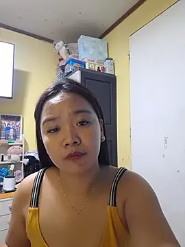 Polished Princess online show from April 11, 2026, 1:59 pm