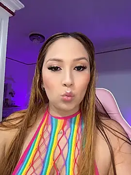 Snapshot of Kiarhatrixie1 chatting on April 29, 2026, 5:06 pm Kiarhatrixie1 online show from April 29, 2026, 5:06 pm