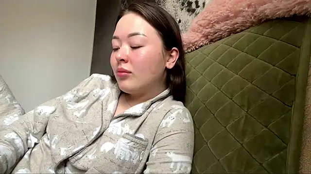 Snapshot of AudieGravely chatting on March 8, 2026, 2:37 am AudieGravely online show from March 8, 2026, 2:37 am