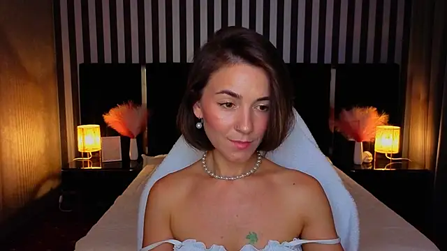 Snapshot of GracefulMichelle chatting on July 20, 2026, 7:49 pm GracefulMichelle online show from July 20, 2026, 7:49 pm