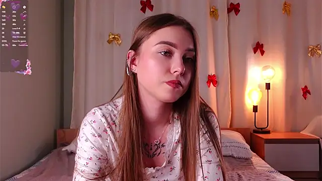 Snapshot of LorileeRuetz chatting on March 31, 2026, 12:51 pm LorileeRuetz online show from March 31, 2026, 12:51 pm