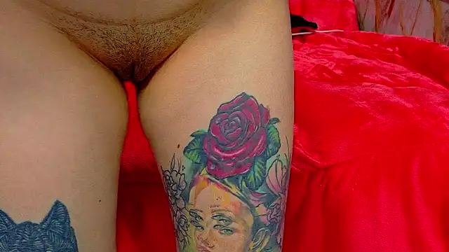 Snapshot of nova_kitttyy chatting on April 5, 2026, 12:39 am nova kitttyy online show from April 5, 2026, 12:39 am