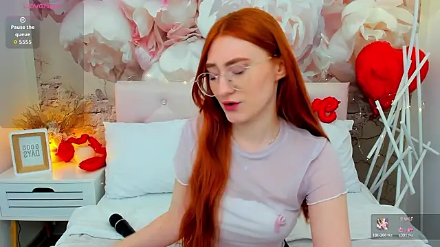 Snapshot of TinaHarp chatting on March 26, 2026, 9:18 am TinaHarp online show from March 26, 2026, 9:18 am