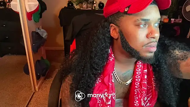 Snapshot of nikolovetm chatting on March 17, 2026, 6:38 am nikolovetm online show from March 17, 2026, 6:38 am