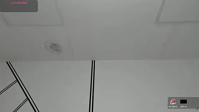 evangeline valencia online show from March 28, 2026, 10:00 pm