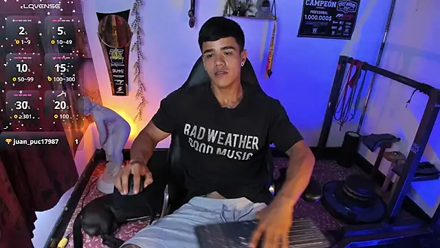 Rob zaens33 online show from April 7, 2026, 1:02 pm