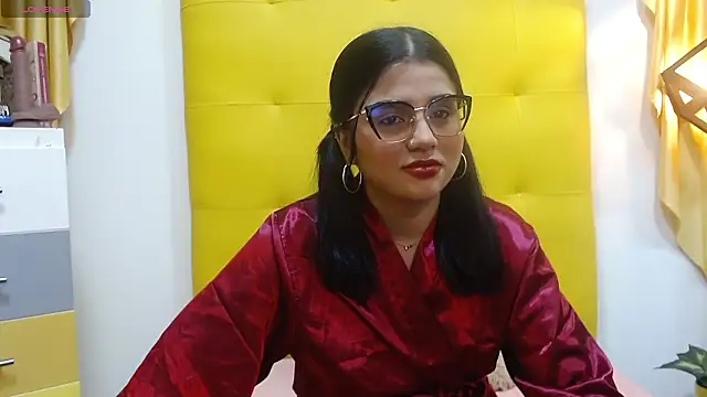 mila quin online show from February 22, 2026, 1:02 pm