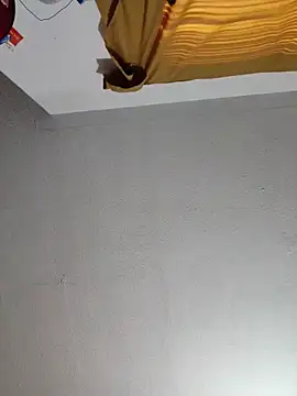luna29 online show from June 4, 2026, 12:32 pm