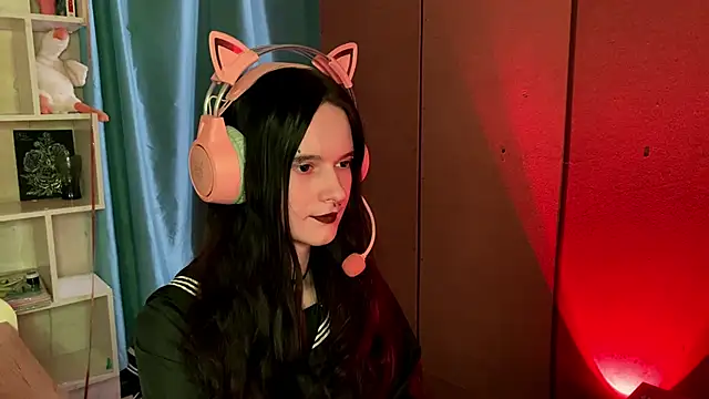 Snapshot of MabelDefina chatting on March 6, 2026, 11:05 am MabelDefina online show from March 6, 2026, 11:05 am