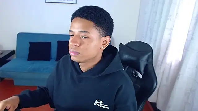 Snapshot of liiam3 chatting on March 12, 2026, 8:57 pm liiam3 online show from March 12, 2026, 8:57 pm