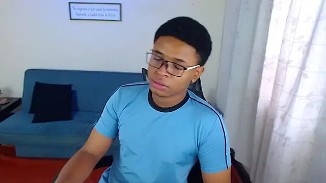 Snapshot of liiam3 chatting on March 30, 2026, 10:00 pm liiam3 online show from March 30, 2026, 10:00 pm