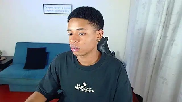 Snapshot of liiam3 chatting on March 7, 2026, 8:58 pm liiam3 online show from March 7, 2026, 8:58 pm