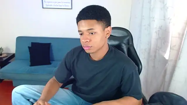 Snapshot of liiam3 chatting on March 26, 2026, 8:51 pm liiam3 online show from March 26, 2026, 8:51 pm