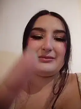 zoe moon   online show from May 27, 2026, 11:06 am
