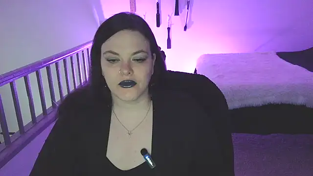 VixieNyx online show from March 31, 2026, 3:47 pm