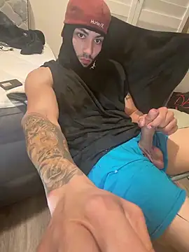 Alejandrosolerxxx online show from February 20, 2026, 12:29 am