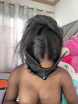 valenntinna online show from April 9, 2026, 7:42 pm