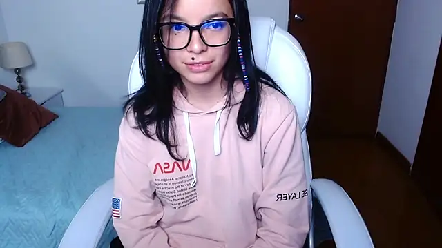 mailin 777 online show from February 17, 2026, 2:09 am