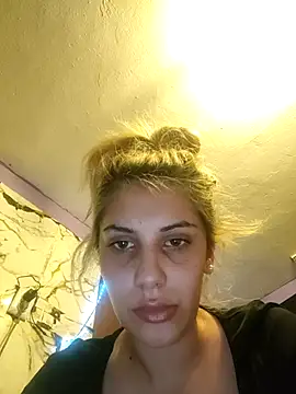 annamarya1 online show from February 17, 2026, 1:25 am