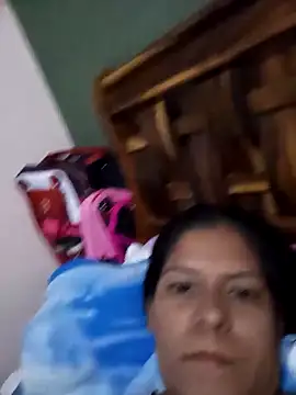 Snapshot of Catleya325 chatting on March 5, 2026, 11:43 pm Catleya325 online show from March 5, 2026, 11:43 pm