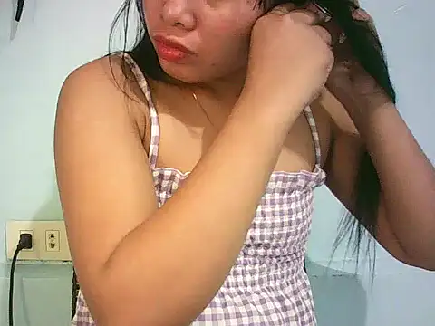 Snapshot of Creamy_Pussy21xx chatting on March 22, 2026, 10:44 pm Creamy Pussy21xx online show from March 22, 2026, 10:44 pm