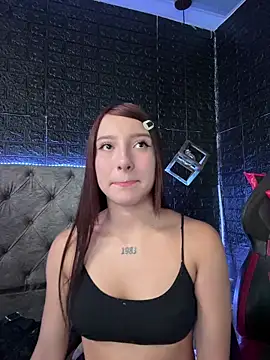 Athenea LS online show from February 17, 2026, 1:19 pm